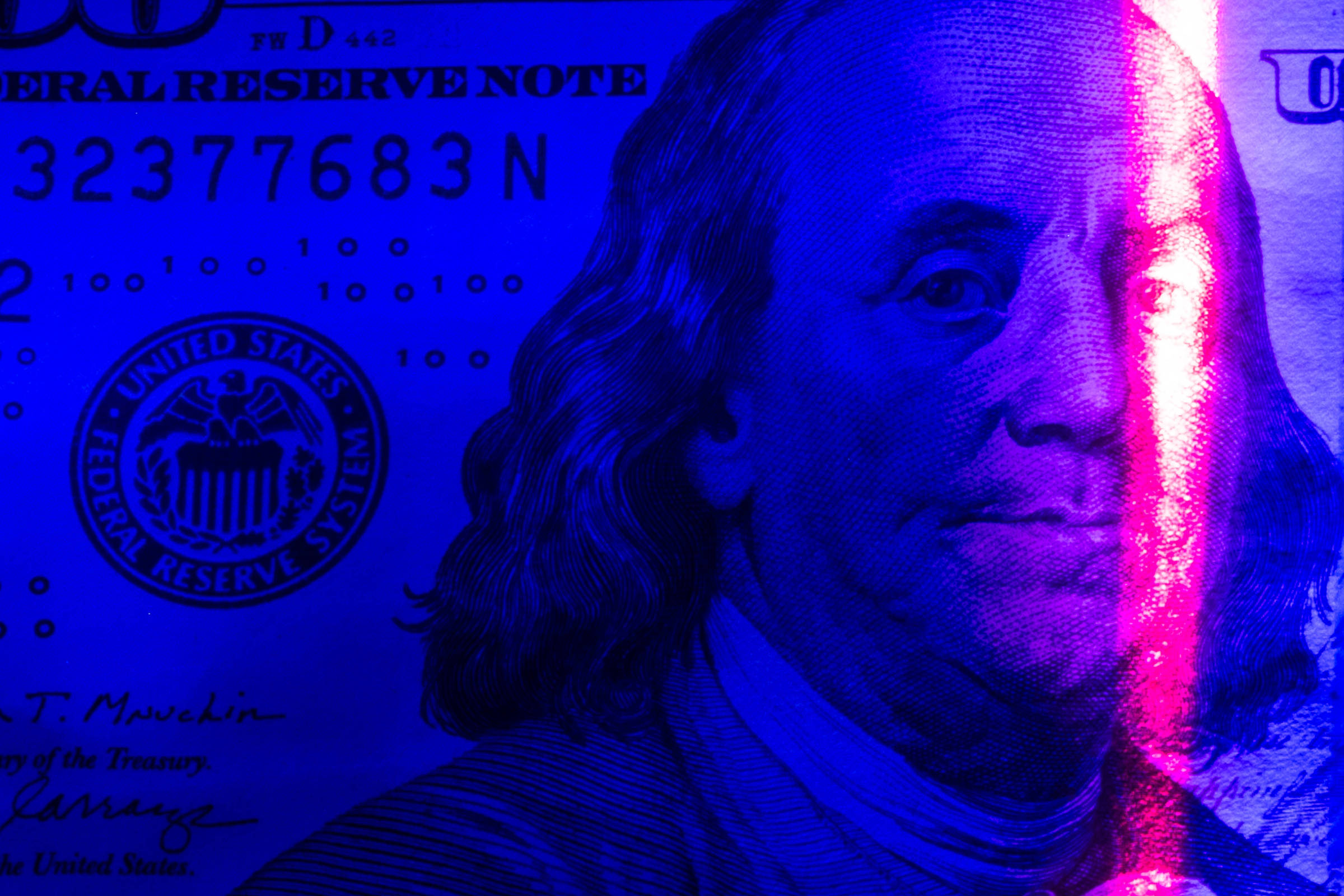 Dólar em Estabilidade: Análise do Cenário Econômico Atual